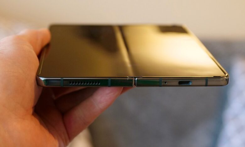 2026 tipped to be year foldable phones ditch their biggest flaw