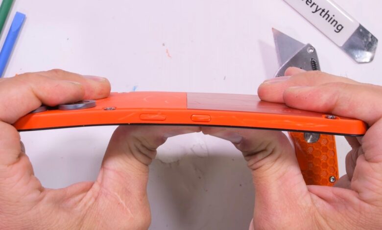 Does Nothing's new CMF phone bend or break in durability test?