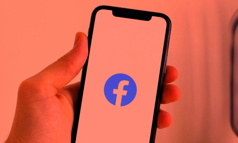 Facebook outage: users are reporting issues with the social network