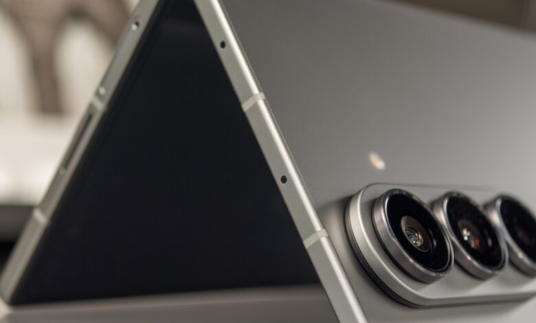 Foldable iPhone would intrigue despite Samsung’s head start