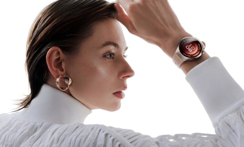 Huawei goes wearable mad, reveals four new smartwatches