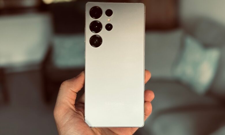 Hurry! Grab the Samsung Galaxy S25 Ultra at its cheapest-ever price at $899.99