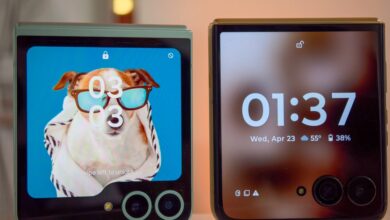 Motorola Razr Ultra 2025 vs Galaxy Z Flip 6: what a difference one year makes