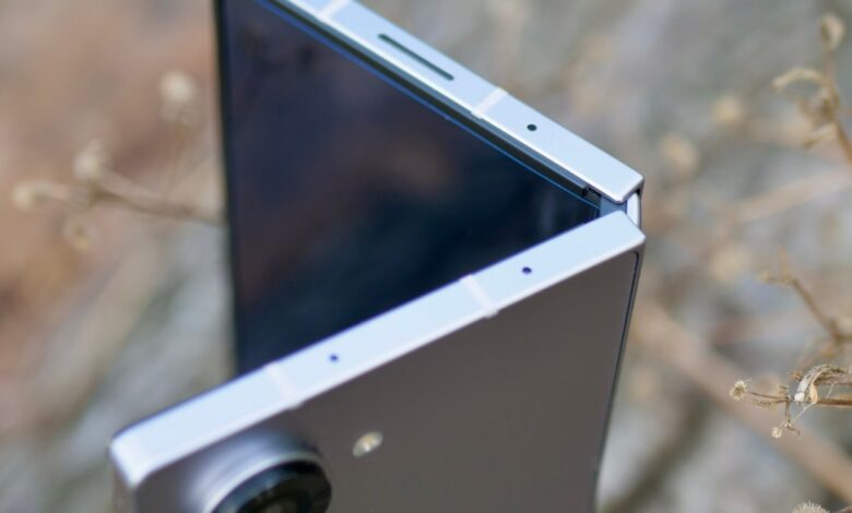 New images of ‘world’s thinnest foldable’ show what the Galaxy Z Fold 7 is up against