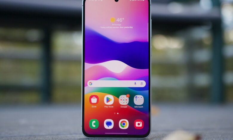 Samsung Galaxy S25 FE could be in for a major selfie makeover