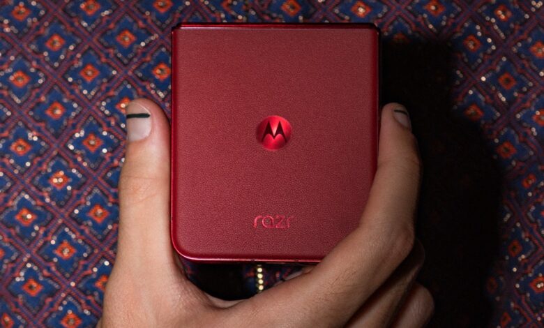 Say ‘hello’ to the new Moto Razr folding phones, blingy buds and a watch revival