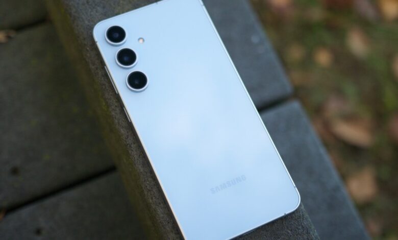 The Samsung Galaxy S25 FE could be here sooner rather than later