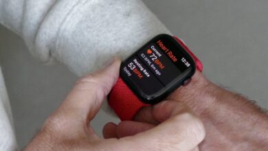 The US wants a wearable for all. Experts say it won’t fix the health crisis