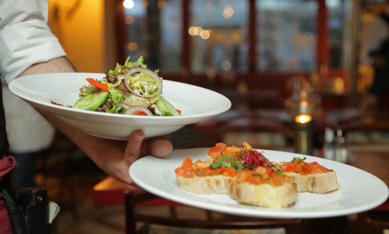 Yelp using AI to turn your foodie moments into quick restaurant videos