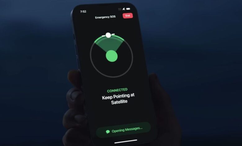 iPhones might soon get enhanced messaging and navigation even off the network grid